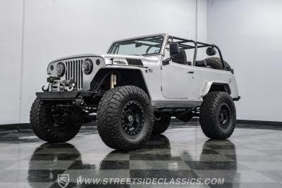 1970 Jeep Jeepster Commando Restomod