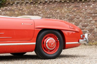 1962 Mercedes - Benz 300 SL Roadster &ldquo;Restoration by MB Classic Center in Fellbach&rdquo;