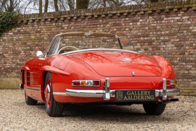 1962 Mercedes - Benz 300 SL Roadster &ldquo;Restoration by MB Classic Center in Fellbach&rdquo;
