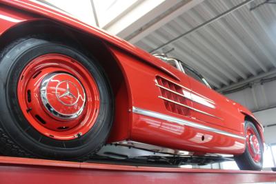 1962 Mercedes - Benz 300 SL Roadster &ldquo;Restoration by MB Classic Center in Fellbach&rdquo;