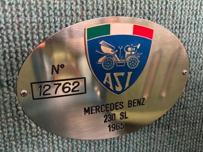 1965 Mercedes - Benz 230 SL Pagode