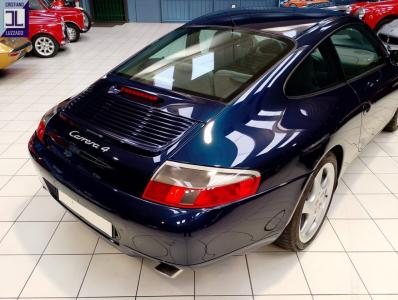 1998 Porsche 996 CARRERA 4