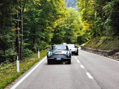 1966 Aston Martin DB6