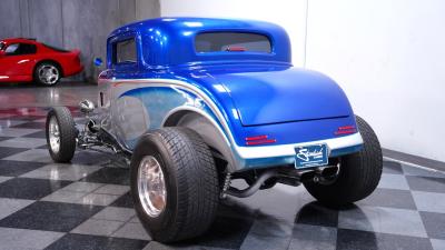 1932 Ford 3-Window Coupe