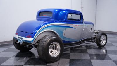 1932 Ford 3-Window Coupe