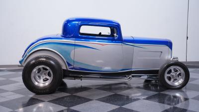 1932 Ford 3-Window Coupe