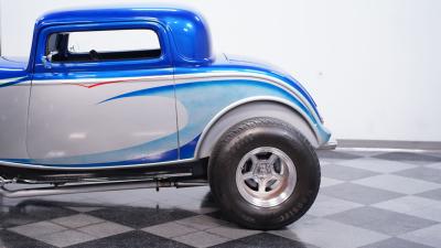 1932 Ford 3-Window Coupe