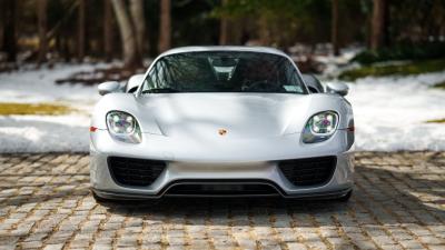 2015 Porsche 918 Spyder
