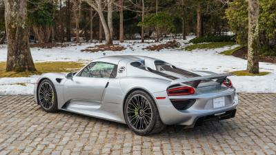 2015 Porsche 918 Spyder