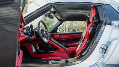 2015 Porsche 918 Spyder