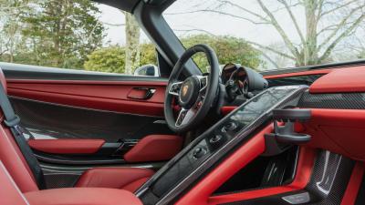 2015 Porsche 918 Spyder