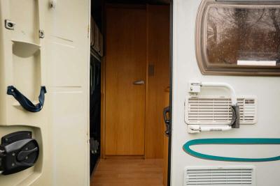 2005 Fiat DUCATO LUNAR CHAMP 4 BERTH MOTORCARAVAN