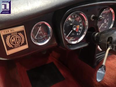 1963 MG B ROADSTER &rdquo;PULL HANDLE&rdquo;