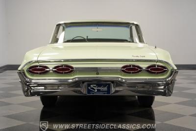 1962 Oldsmobile 98 Holiday Hardtop