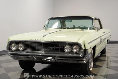 1962 Oldsmobile 98 Holiday Hardtop