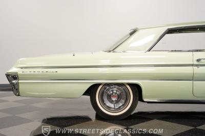 1962 Oldsmobile 98 Holiday Hardtop