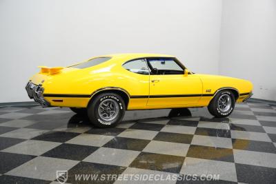 1972 Oldsmobile Cutlass 442 Tribute