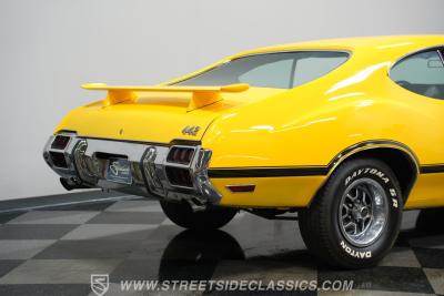 1972 Oldsmobile Cutlass 442 Tribute