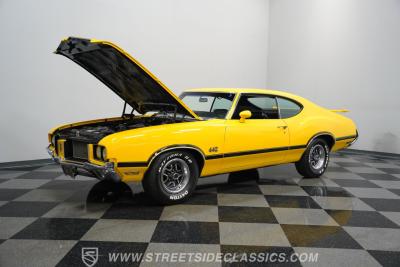 1972 Oldsmobile Cutlass 442 Tribute