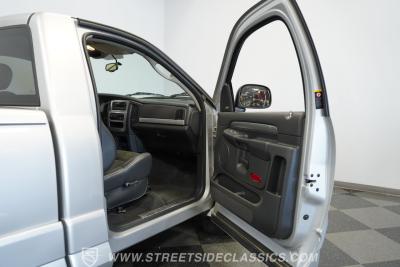 2004 Dodge Ram SRT-10