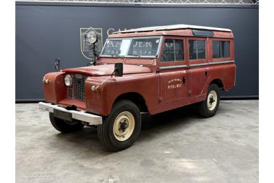 1962 Land Rover 109 Series IIA &ldquo;Feuerwehr Mannschaftswagen&rdquo;