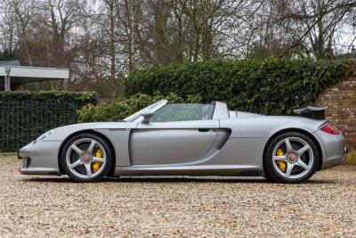 2005 Porsche Carrera GT &ldquo;The road-going race car&rdquo;