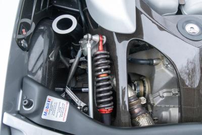 2005 Porsche Carrera GT &ldquo;The road-going race car&rdquo;