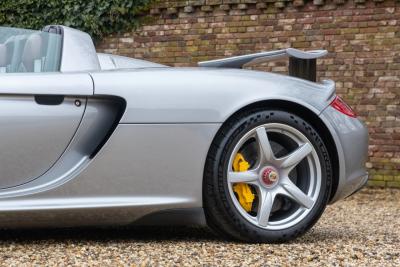 2005 Porsche Carrera GT &ldquo;The road-going race car&rdquo;
