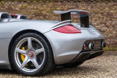 2005 Porsche Carrera GT &ldquo;The road-going race car&rdquo;