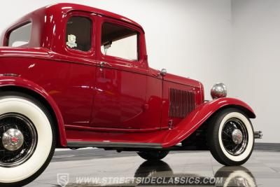 1932 Ford 5-Window All Steel