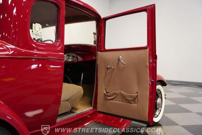 1932 Ford 5-Window All Steel