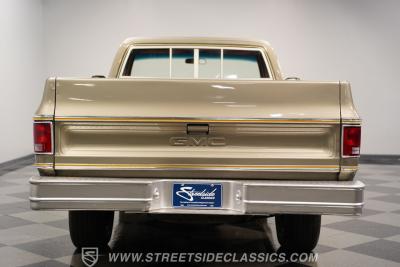 1977 GMC C1500 Royal Sierra