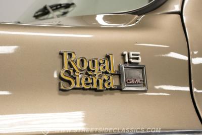 1977 GMC C1500 Royal Sierra