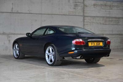 2001 Jaguar XKR