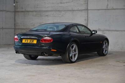 2001 Jaguar XKR