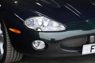 2001 Jaguar XKR