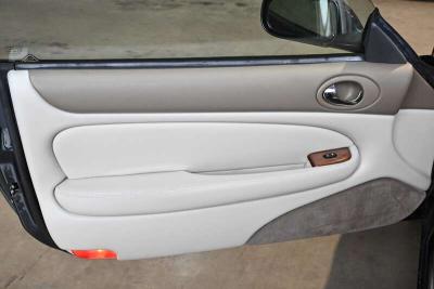 2001 Jaguar XKR