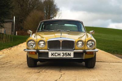 1974 Daimler SOVEREIGN 4.2-LITRE SERIES 2