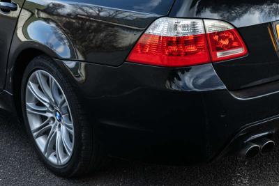 2005 BMW 545I SPORT TOURING AUTO