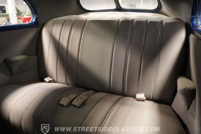 1940 Ford Deluxe Tudor Sedan