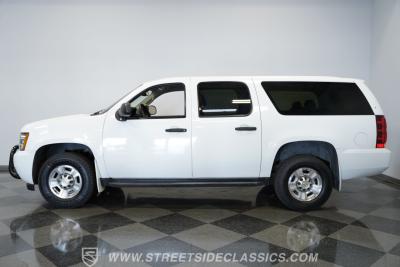 2012 Chevrolet Suburban 2500 4X4