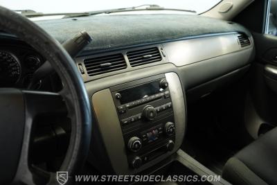 2012 Chevrolet Suburban 2500 4X4