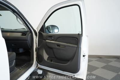 2012 Chevrolet Suburban 2500 4X4