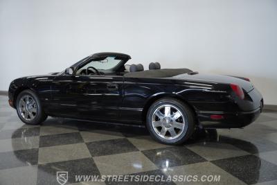 2003 Ford Thunderbird