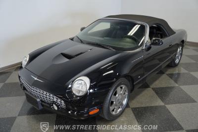 2003 Ford Thunderbird