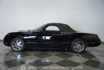 2003 Ford Thunderbird