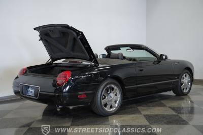 2003 Ford Thunderbird