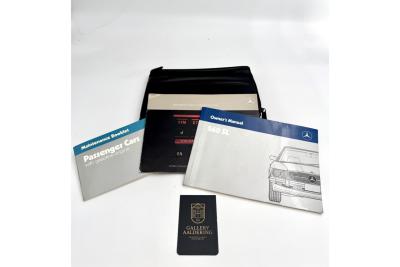 1987 Mercedes - Benz Mercedes Benz 560 SL &ldquo;Less than 31.000 miles&rdquo;