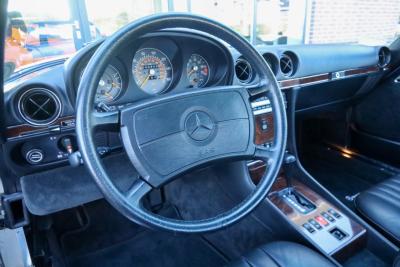 1987 Mercedes - Benz Mercedes Benz 560 SL &ldquo;Less than 31.000 miles&rdquo;