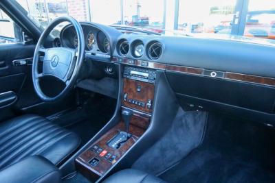 1987 Mercedes - Benz Mercedes Benz 560 SL &ldquo;Less than 31.000 miles&rdquo;